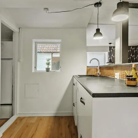 別荘 3 Bedroom Awesome In フ ァボルグ