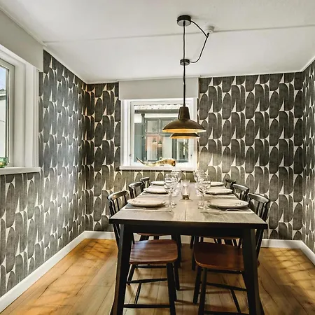 3 Bedroom Awesome In Ferienhaus Fåborg