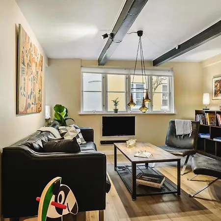 3 Bedroom Awesome In *