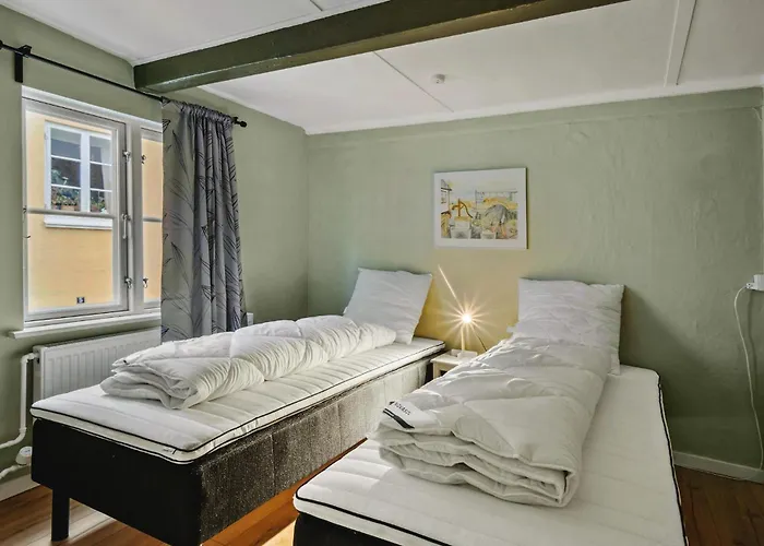 別荘 3 Bedroom Awesome In フ ァボルグ